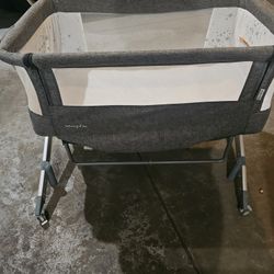 Dream On Me Skyler Bassinet