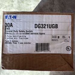 Cutler Hammer DG321UGB 30 Amp 240V NEMA 1 NON Fused 3 phase Disconnect D256