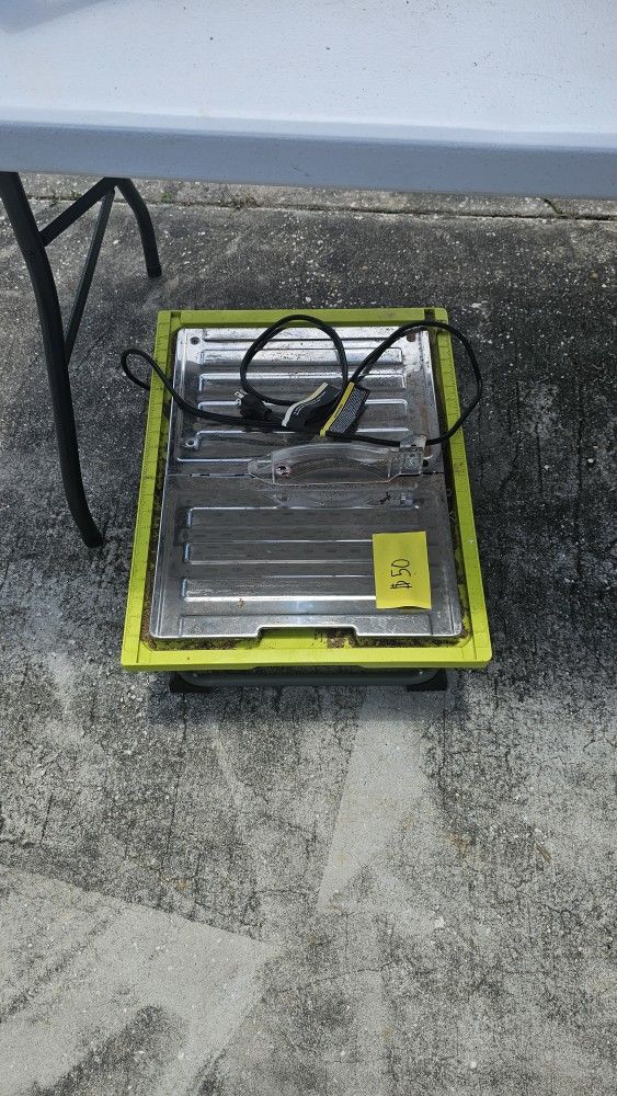 Tile Cutter