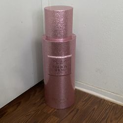 Victoria Secret Fashion Show 2025 Shimmer Icons 