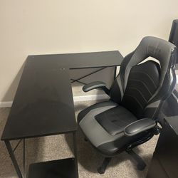 Desktop and Chair Combo!!