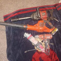 set of power tools all for 40$