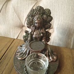 Candle/incense Statue