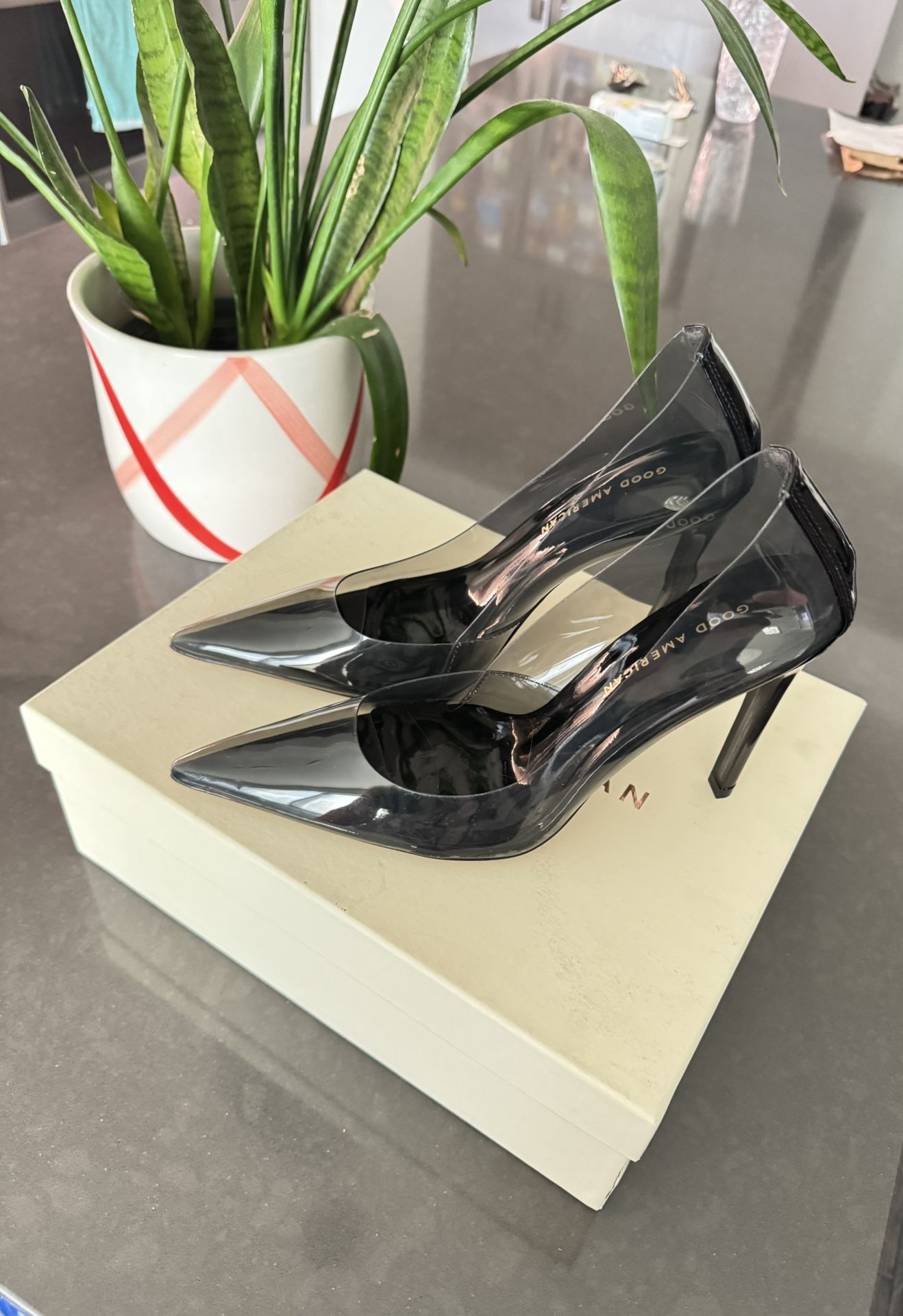 Good American Cinderella Pump Heels