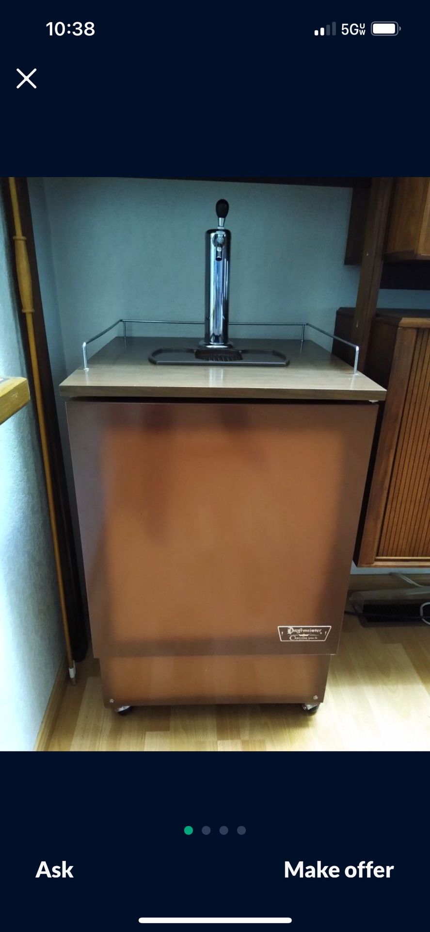 Retro Kegerator (1960s In Perfect Condition) for Sale in Renton, WA