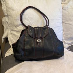 Cole Haan Blk Pebbled Leather Handbag Purse