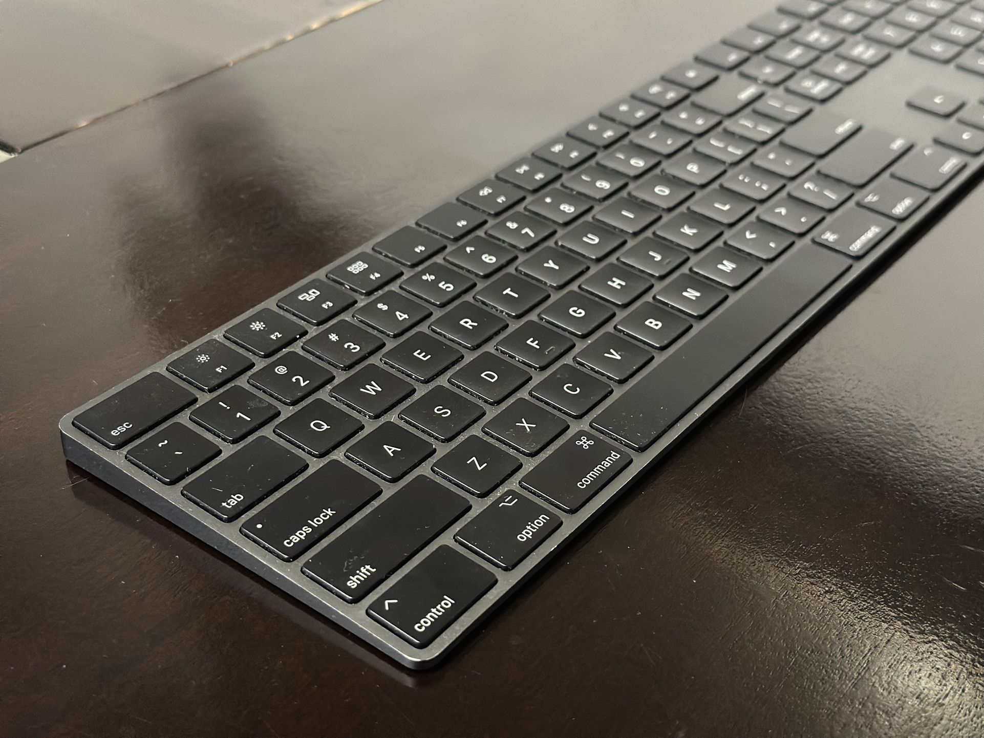 Apple Magic Keyboard - Space Gray