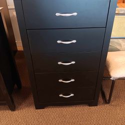 5 Drawer Dresser, Black Dresser for Bedroom, Modern Dresser Chest with Wide Drawers, Wood Storage Chest of Drawers for Nursery Kids Room Living Room