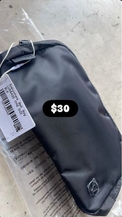 lululemon belt bag