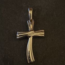 14k White Gold Cross Pendant