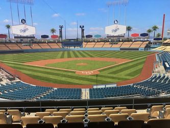 Dodger tickets Loge level Seats