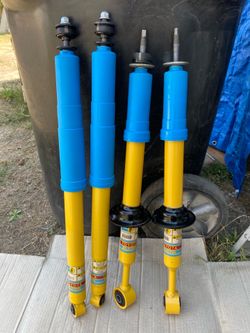 Bilstein shocks / struts OEM 2023 Toyota Tacoma 4X4 TRD off road