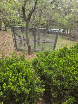 10 x 20ft x 6ft tall Kennel w/ Gate Heavy duty