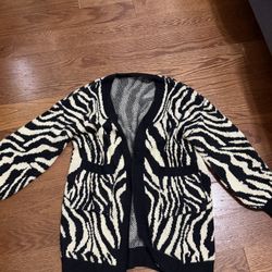 Cardigan Size M $10 Pick Up Only Cash Only 