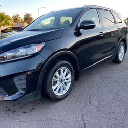 2020 Kia 3rd Row No License & bad Credit