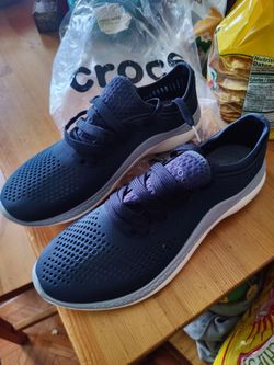 Croc sneakers navy blue