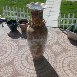 Antique Glass Vase 125