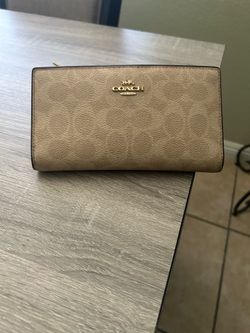 Large Coach Signature-Pattern Beige Wallet