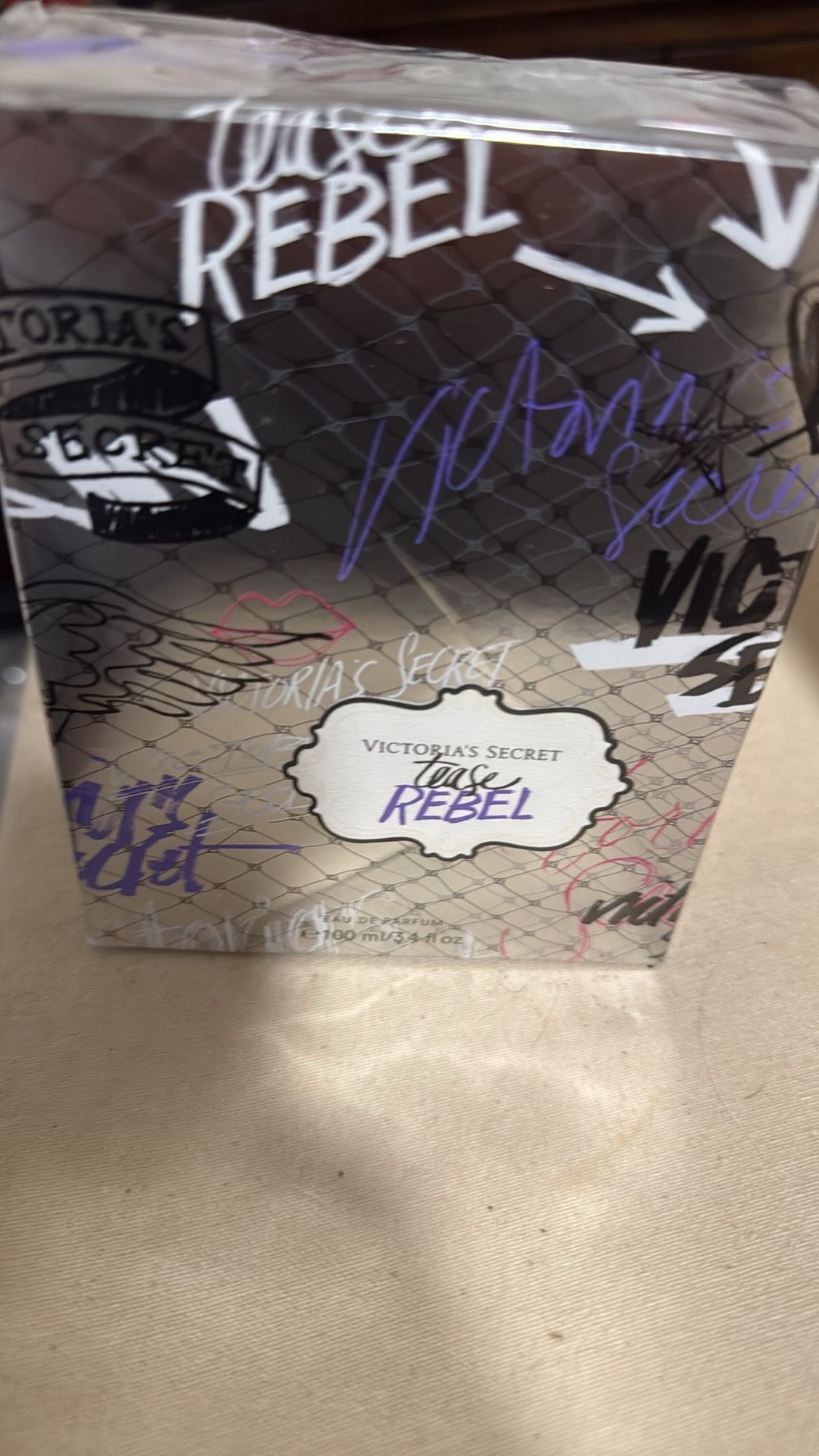 All 4 Vs Perfume 140