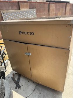 Wooden tool box
