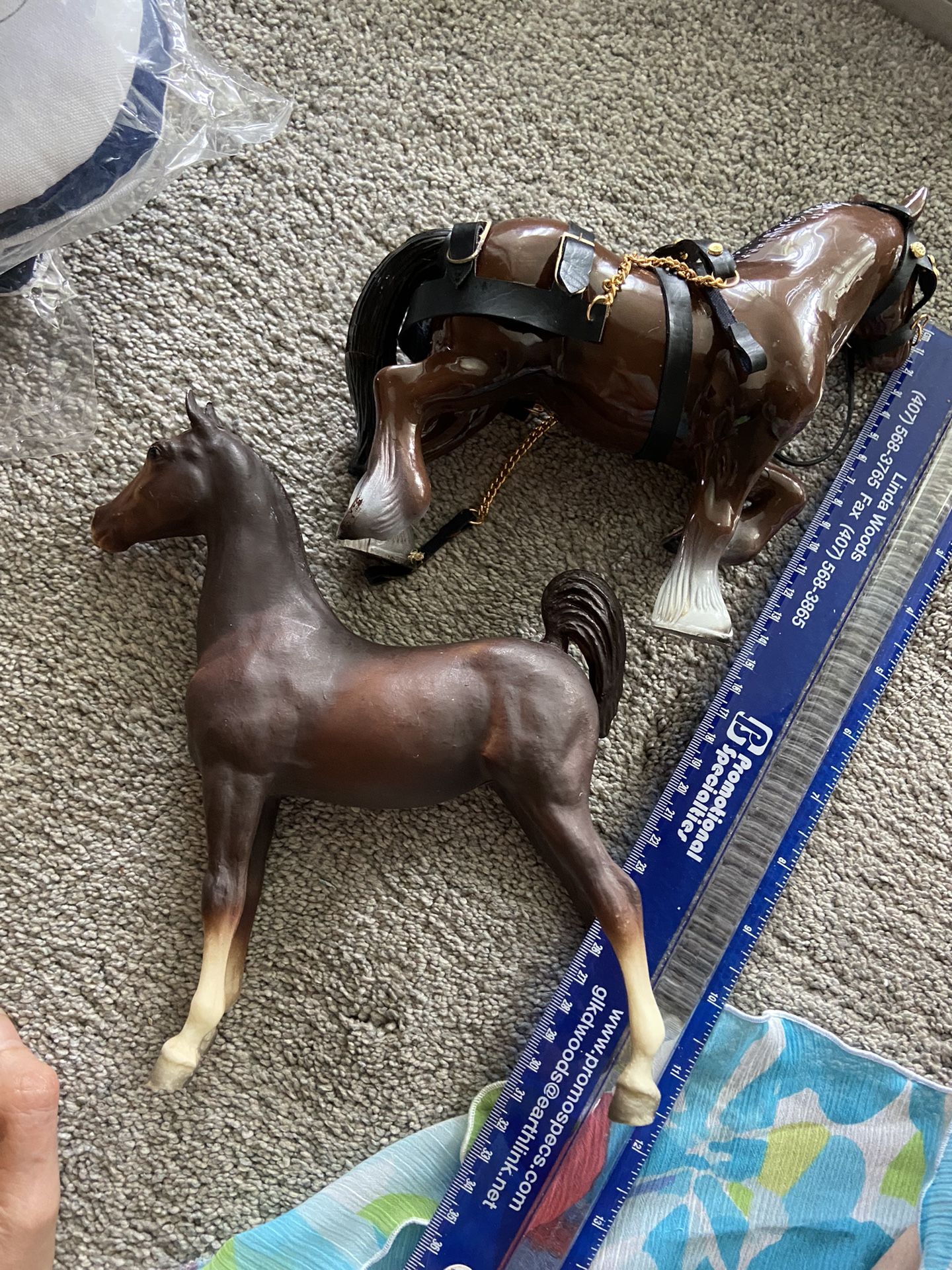 Plastic Horse-2