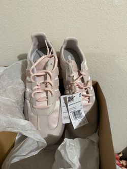 Addidas women shoes