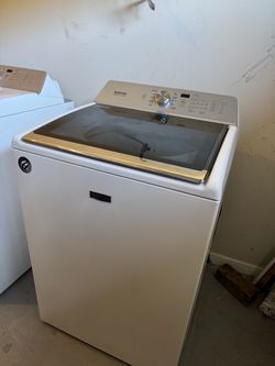 Maytag Top Load Washing Machine