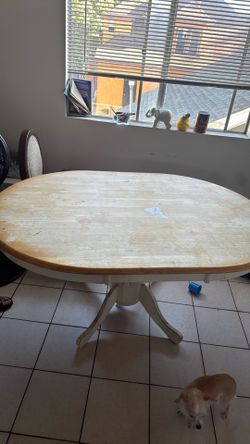 Round Oval Wood Top Dining Table White Base