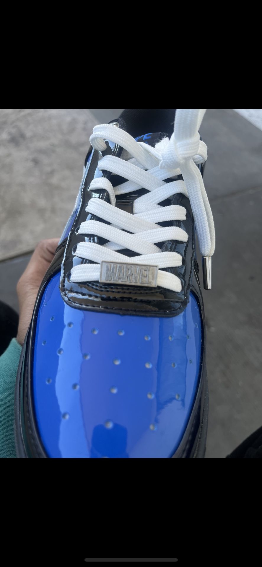 Bapesta Force 1s Venom