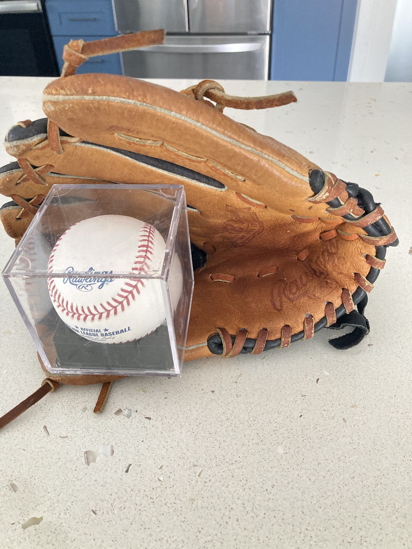 Rawlings Youth Glove and Ball Set