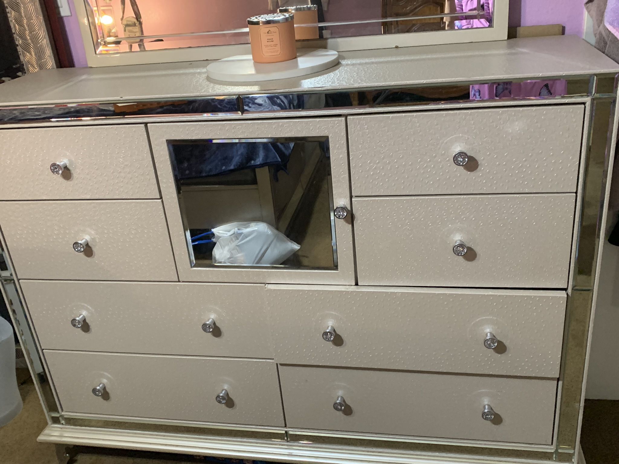 Dresser Set