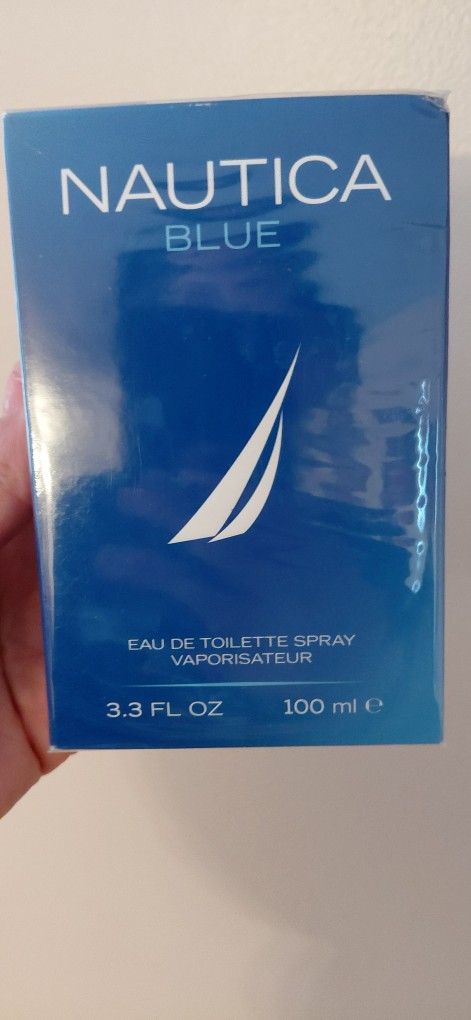 Brand new mens perfumes its sealed 