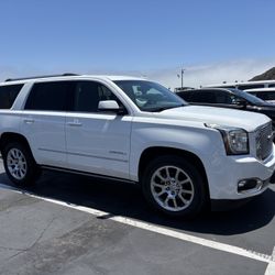 2015 GMC Yukon
