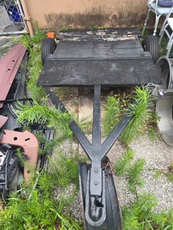 Great small trailer perfect to haul fridge stove