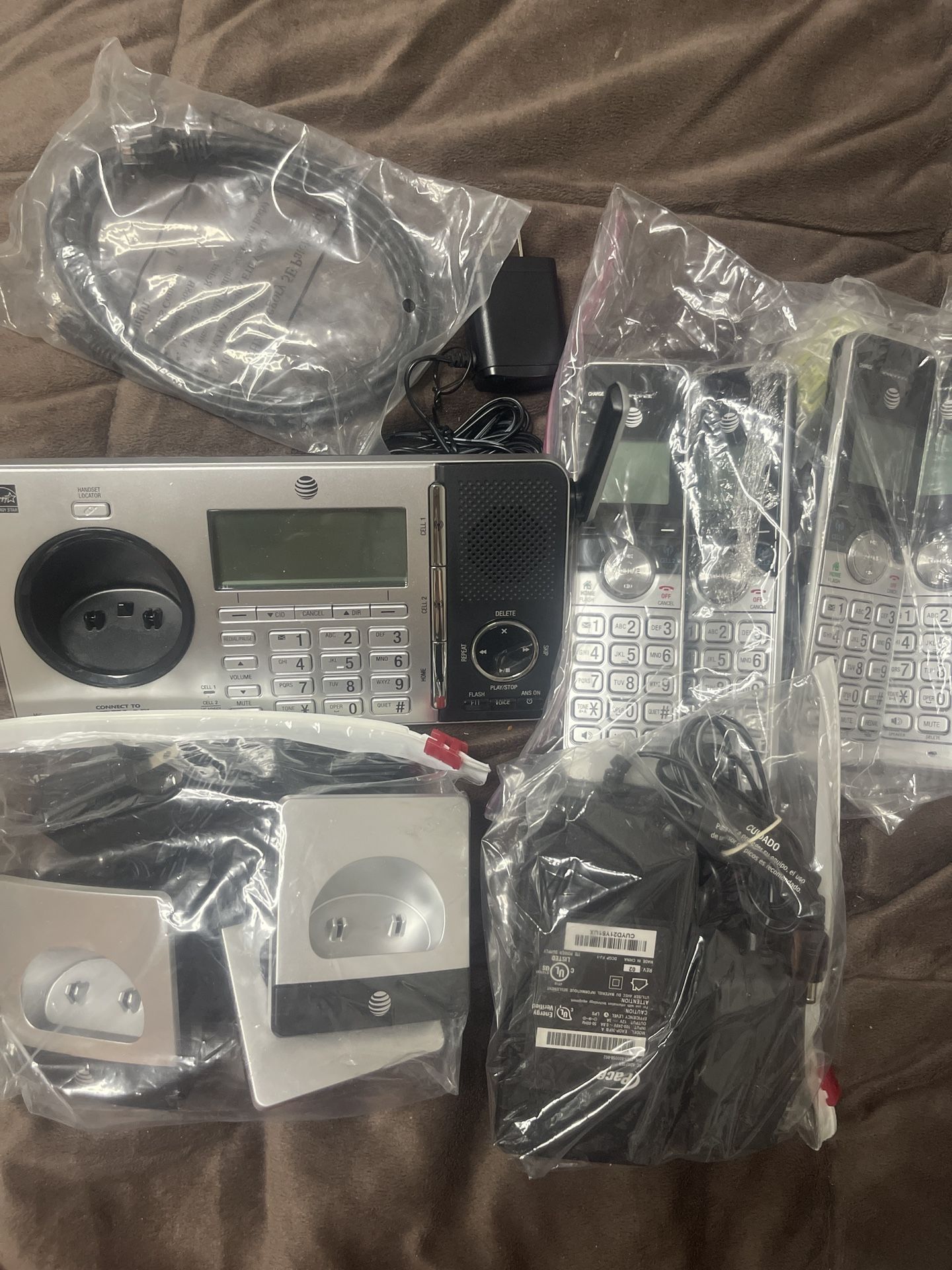 AT&T 6.0 cordless phones complete