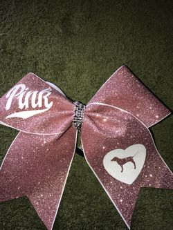 🎀 Cheer bows 🎀