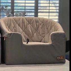 K&H BOOSTER  CAR SEAT DOG or CAT