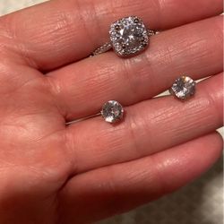 Anillo Y Aretes