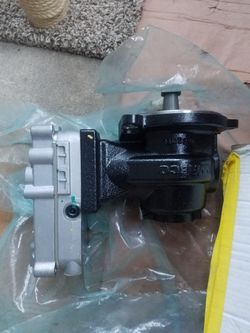 Air compressor for mack truck