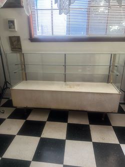 Display cabinet