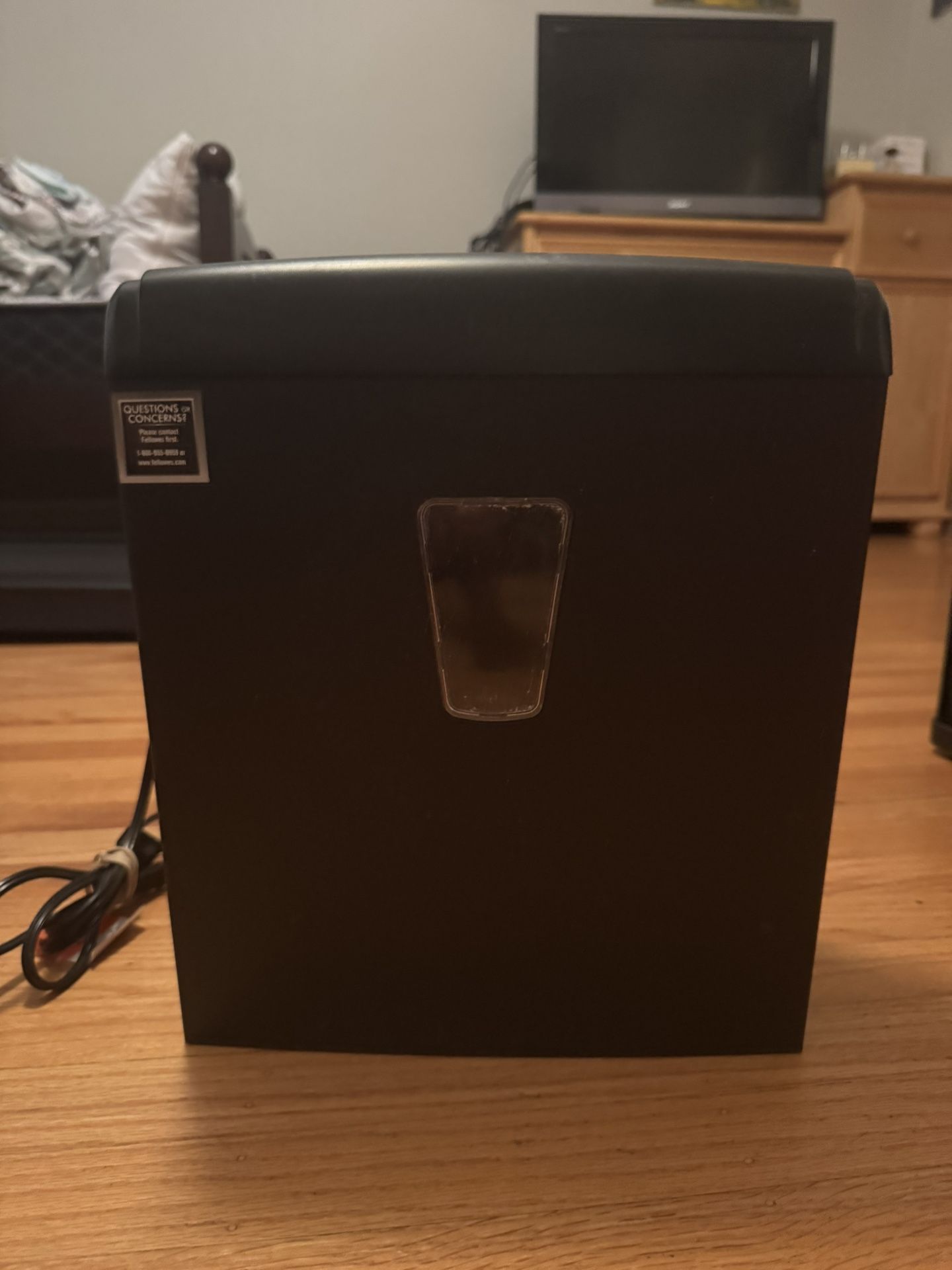 Paper shredder Electric