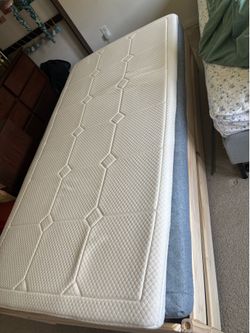 Twin bed and mattress