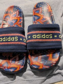 Women's Adidas Slides Size 11 Brand New