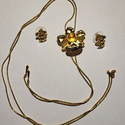 Risis singapore orchid necklace gold plated  with earrings set