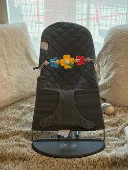 Baby Bjorn Bouncer with the toy bar