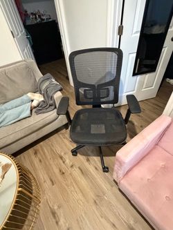 Office chair and sofa for sale
