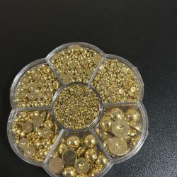 Gold Nail Charms Pearls