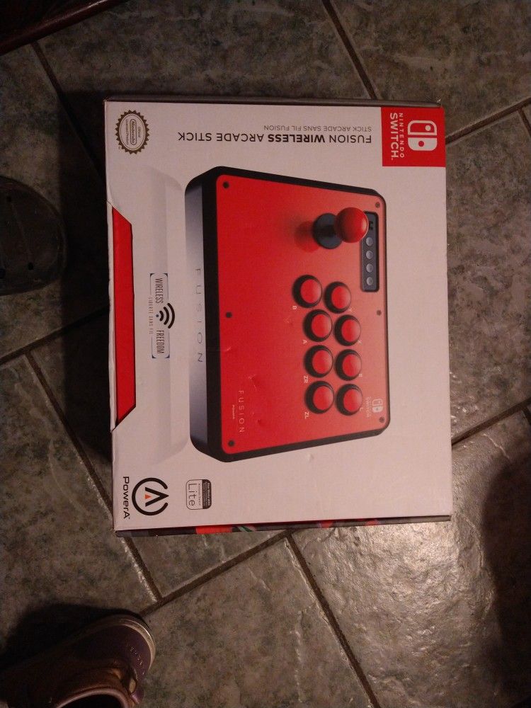 Switch Fusion Wireless Arcade Stick