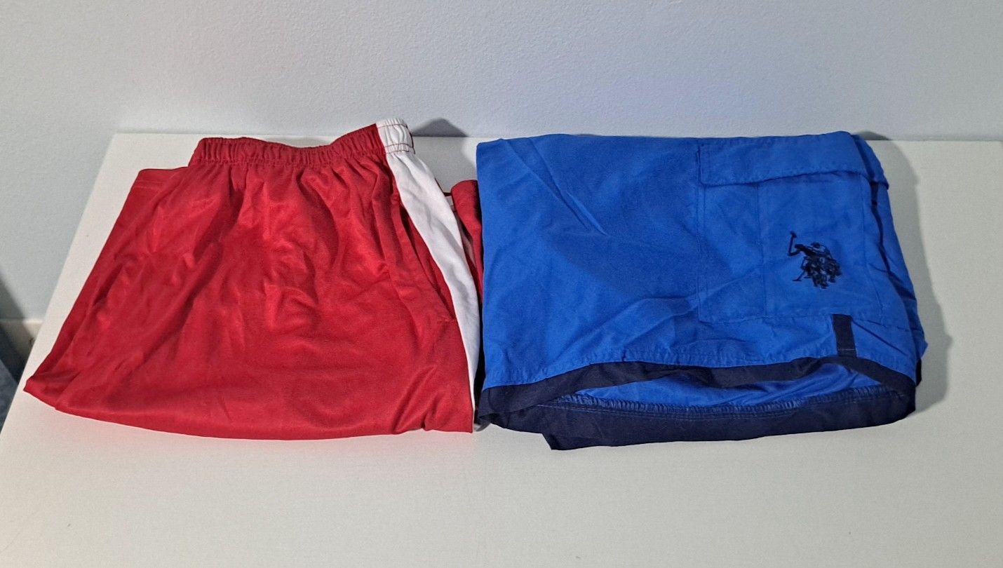 Mens 2XL Beach Shorts