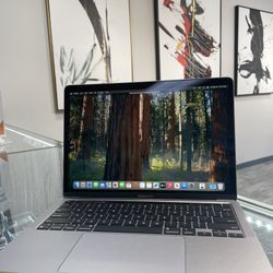 MacBook Pro 13” 2020